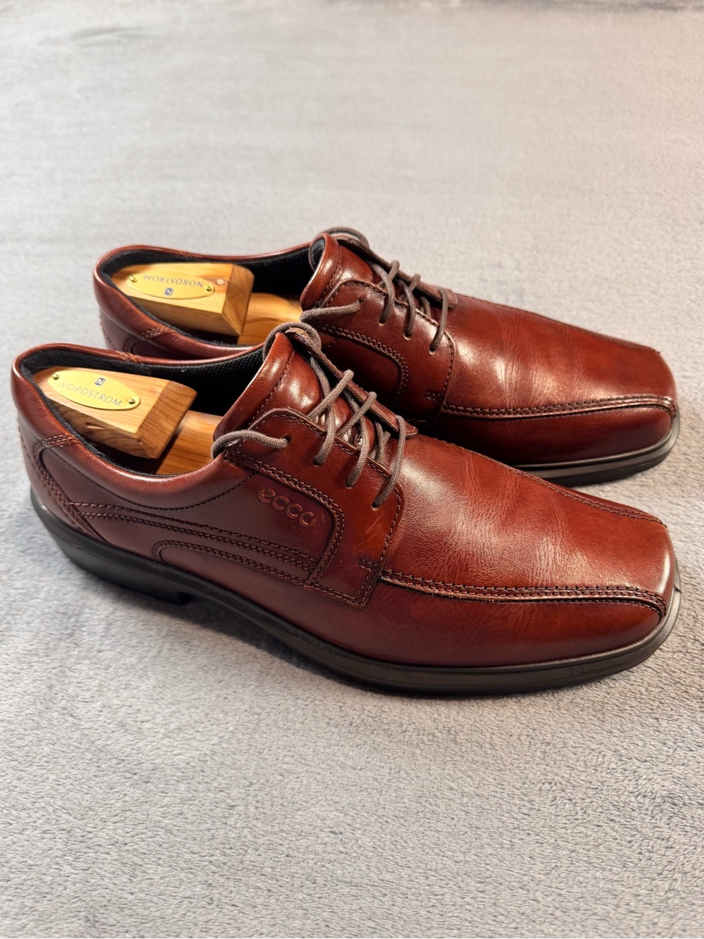 ECCO Helsinki Men's Brown Leather Bike Toe Derby Shoe
